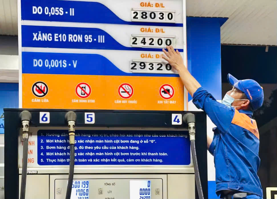 Gia Lai đẩy nhanh lộ trình đưa vào sử dụng xăng E10