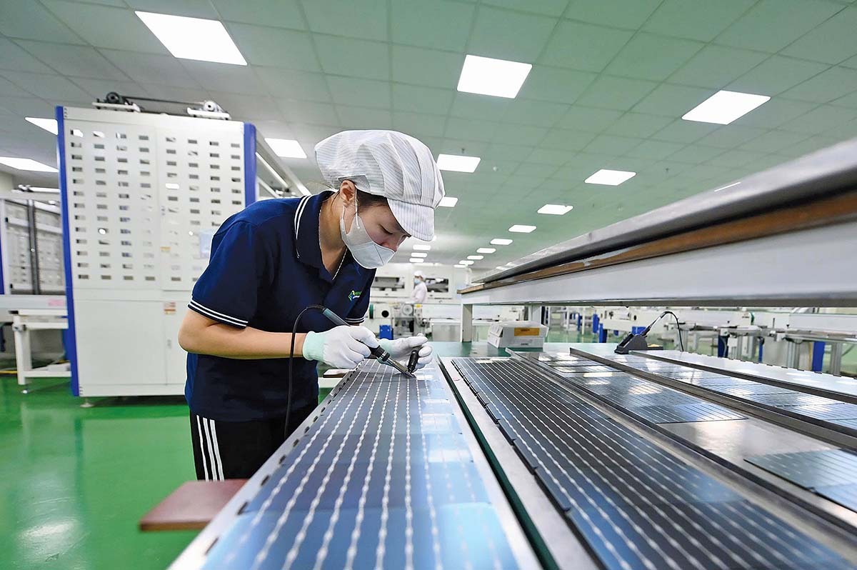 Luật Công nghiệp trọng điểm: Thúc đẩy sản xuất, chế tạo trong nước