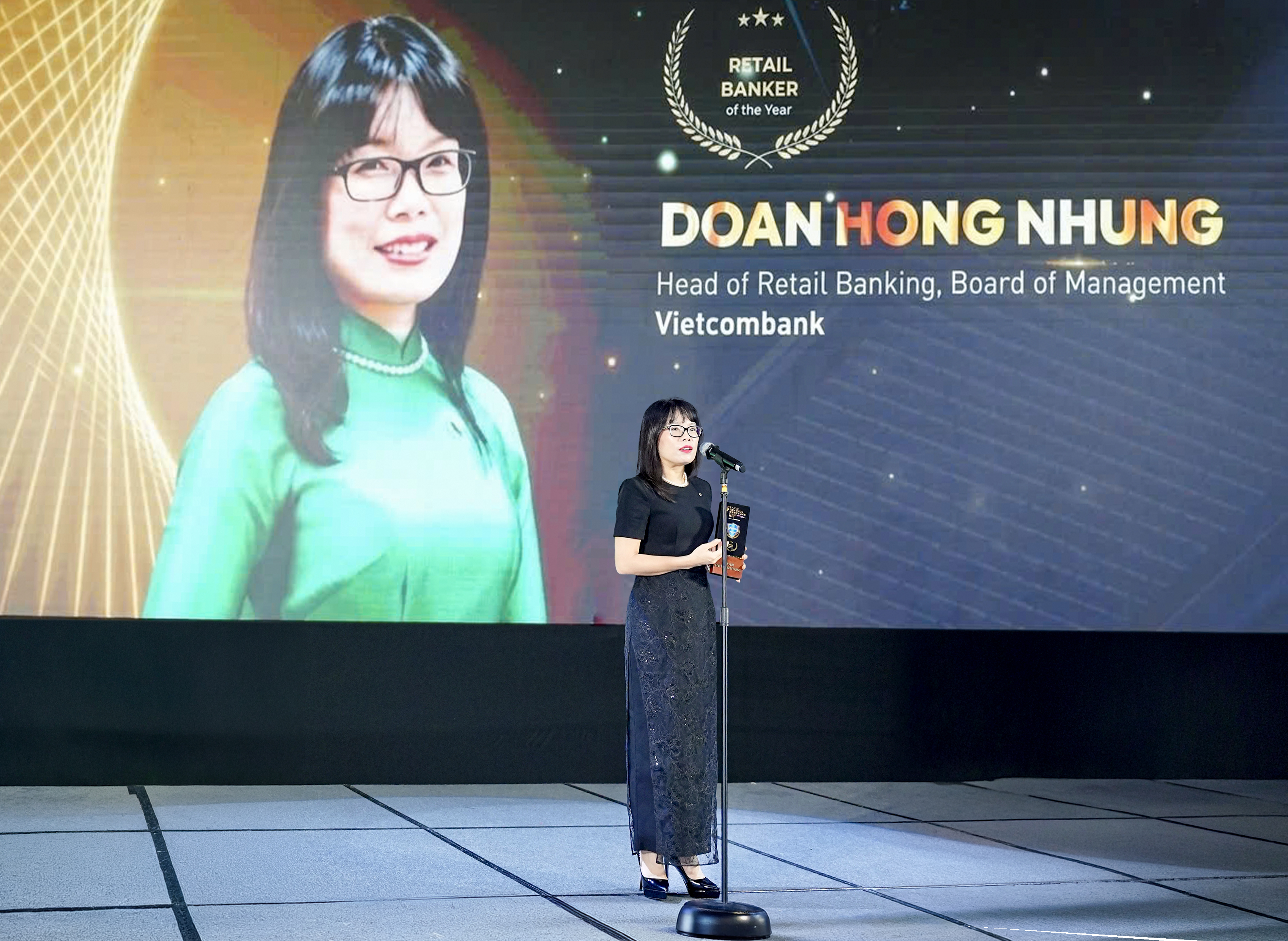 Lãnh đạo Vietcombank được vinh danh tại WFIS 2026 nhờ dấu ấn số hóa 
