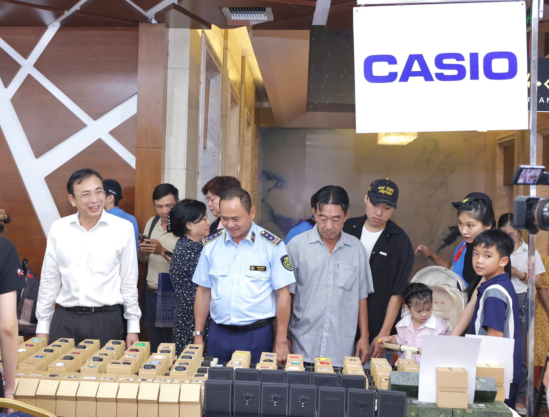Nha Trang Mega Sale 2026 kích cầu tiêu dùng mùa du lịch hè
