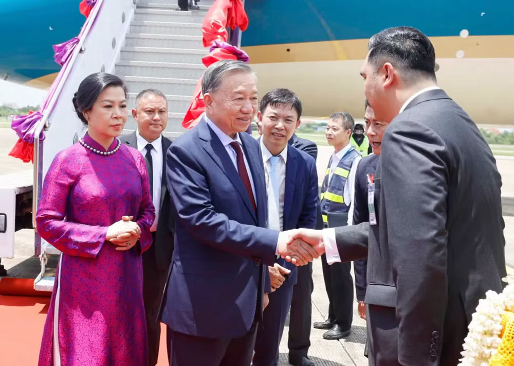 Tổng Bí thư, Chủ tịch nước Tô Lâm và Phu nhân bắt đầu thăm chính thức Vương quốc Thái Lan