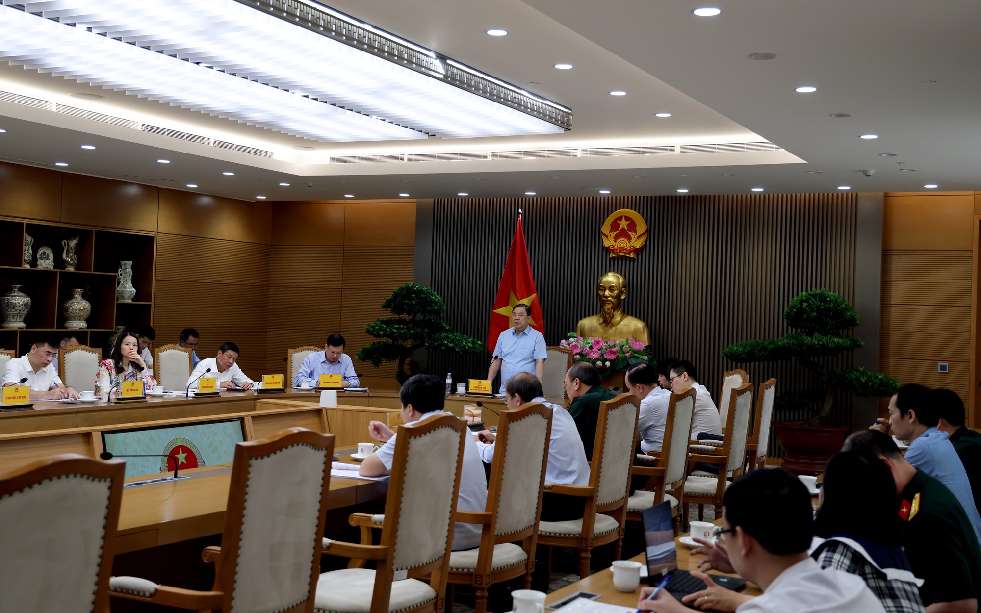 Chính phủ chỉ đạo hoàn thiện chiến lược quốc gia về đất hiếm
