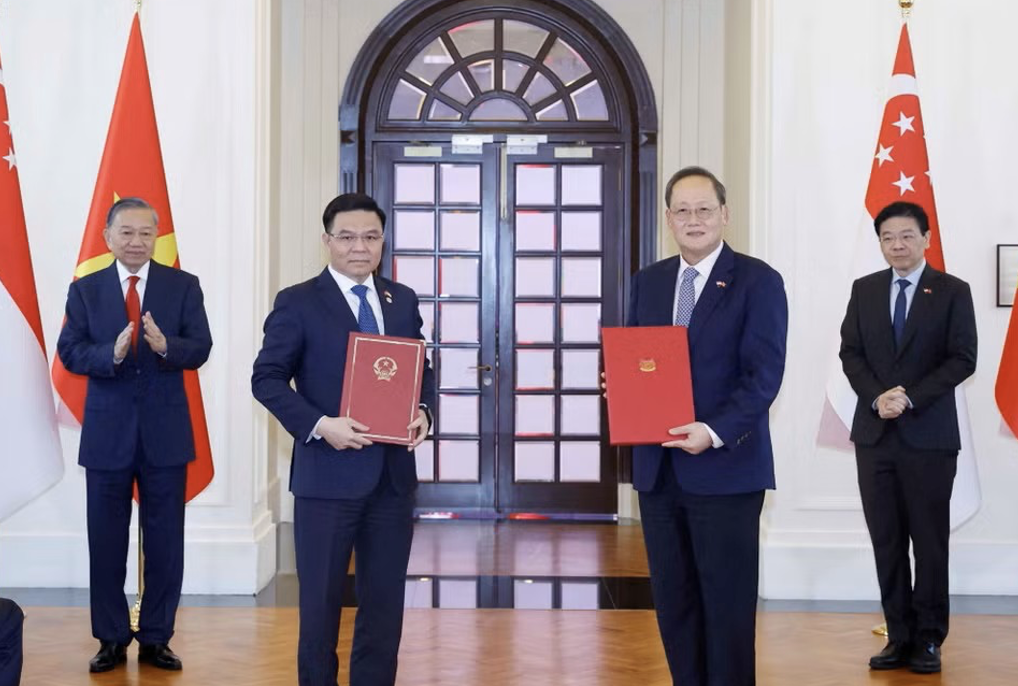 Việt Nam - Singapore: Thúc đẩy hợp tác kinh tế, thương mại, công nghiệp, năng lượng