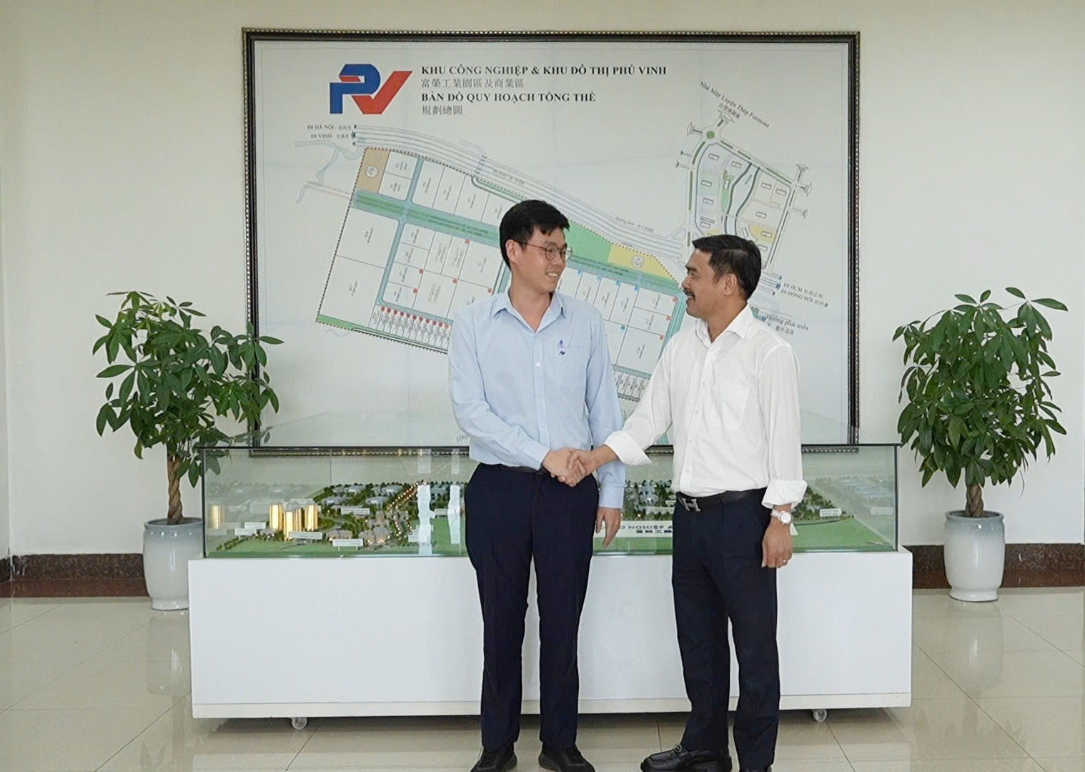 Ngành điện ‘mở đường’ năng lượng cho Khu kinh tế Vũng Áng