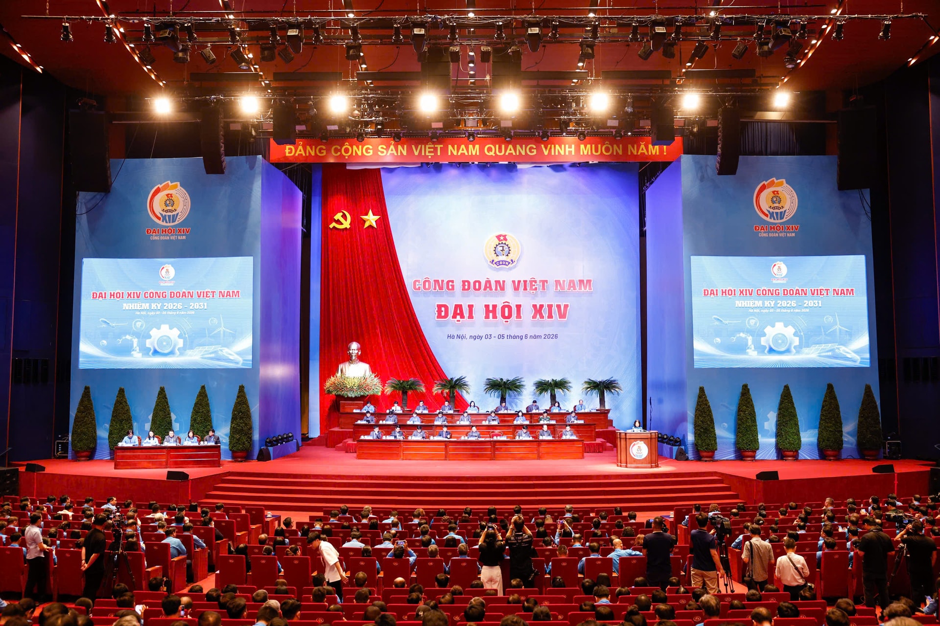 Sáng nay (4/6) diễn ra phiên trọng thể Đại hội XIV Công đoàn Việt Nam 