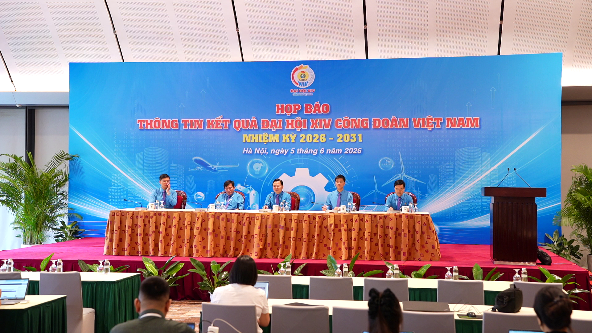 Đại hội XIV Công đoàn: Cải thiện thu nhập, gỡ bài toán an cư lạc nghiệp cho người lao động