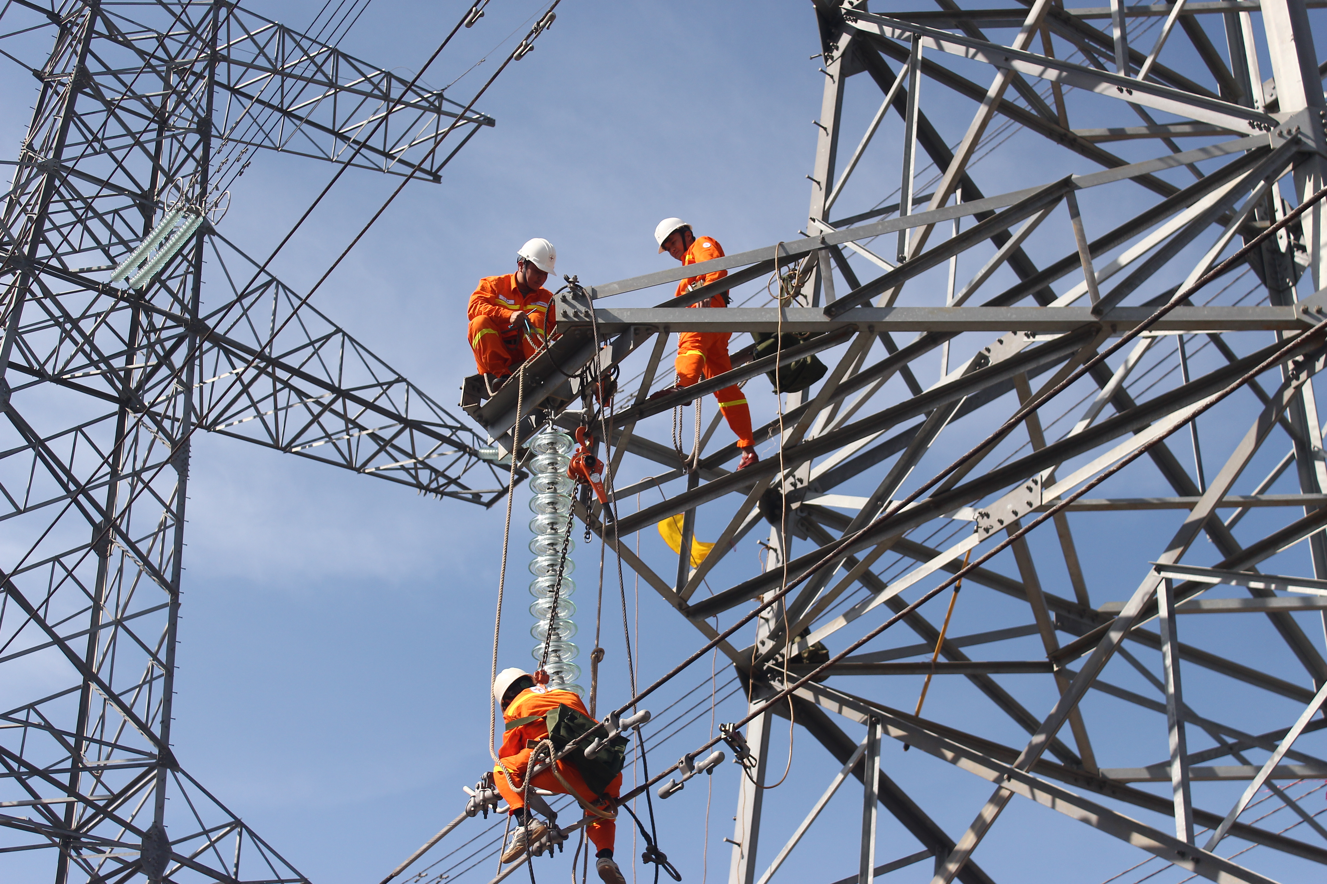 EVN làm rõ một số thông tin trong báo cáo tài chính năm 2025