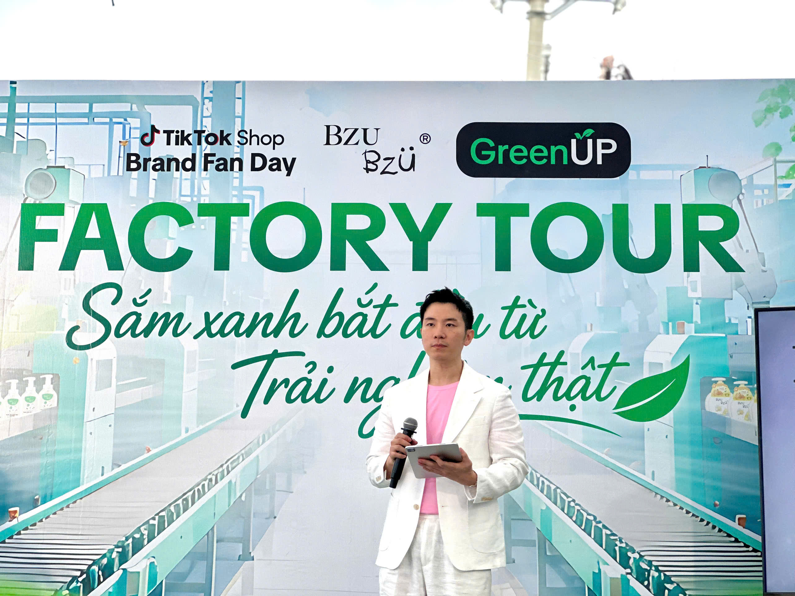 TikTok Shop và BZU BZU tổ chức tour tham quan nhà máy tại Việt Nam
