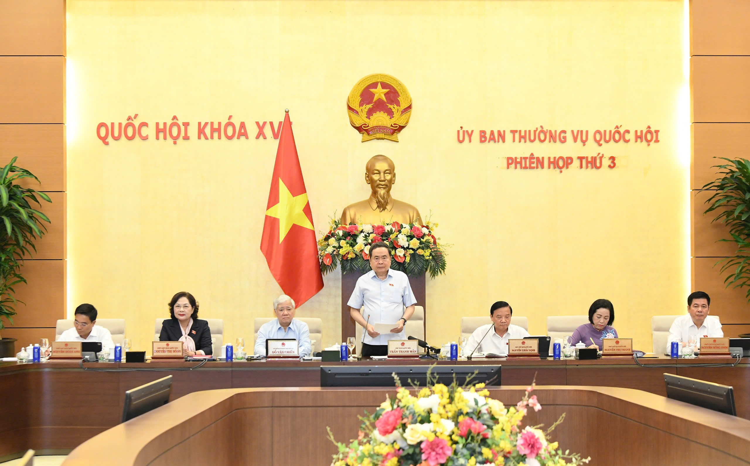Ủy ban Thường vụ Quốc hội xem xét 7 nội dung quan trọng về tư pháp, tài chính - ngân sách