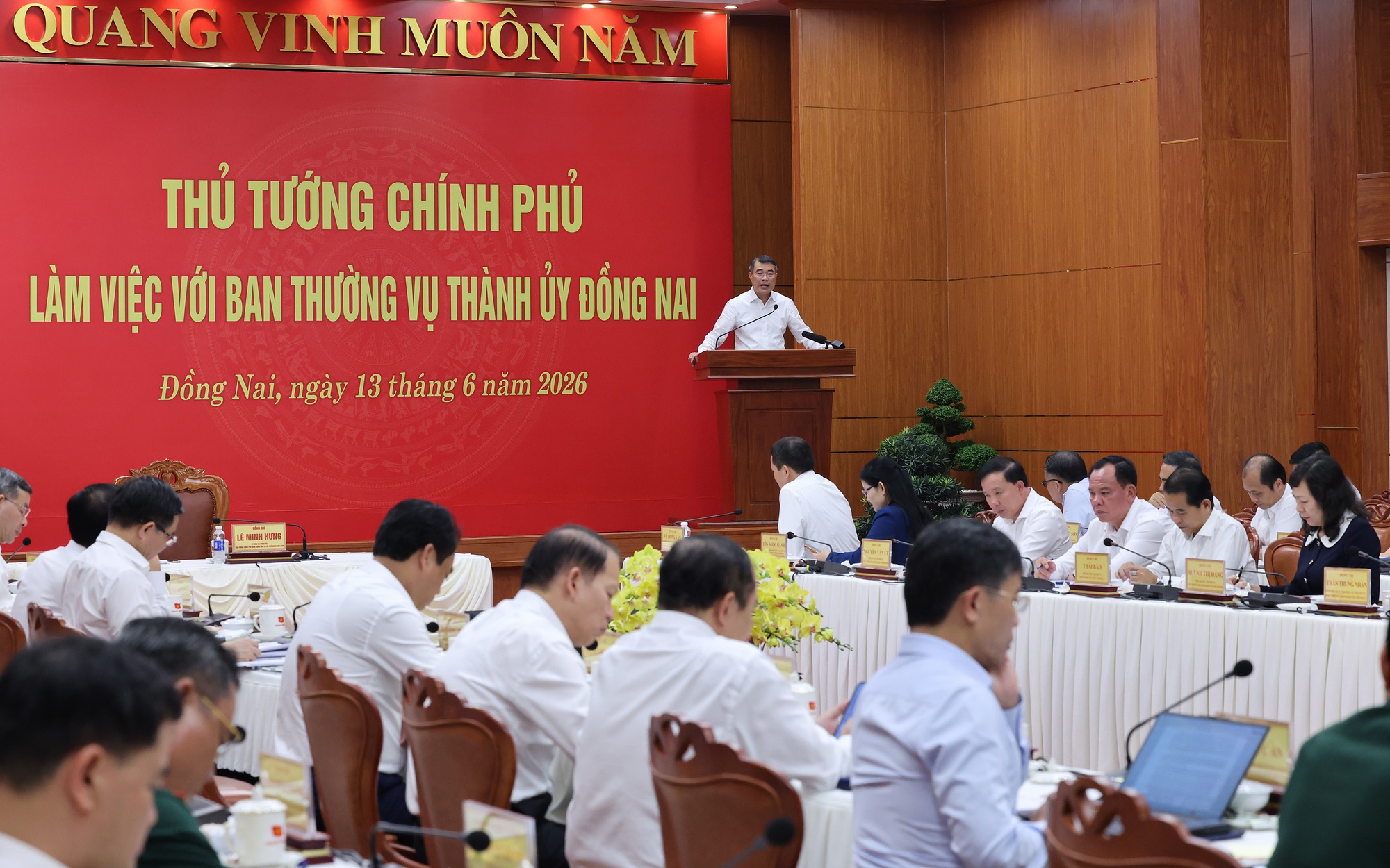 Thủ tướng: Nếu Đồng Nai cam kết đạt kết quả cao hơn, Chính phủ sẽ ưu tiên bố trí nguồn lực ngay trong năm 2027