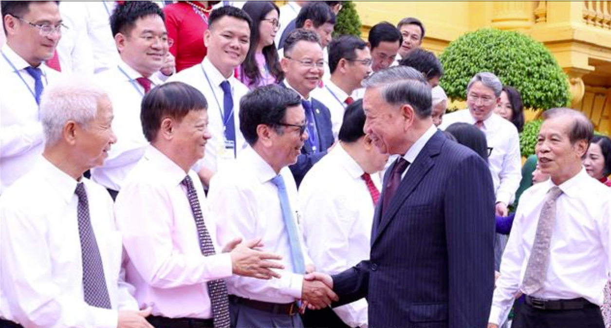 Báo Công Thương có 2 đại diện dự buổi gặp mặt, biểu dương 101 nhà báo tiêu biểu 