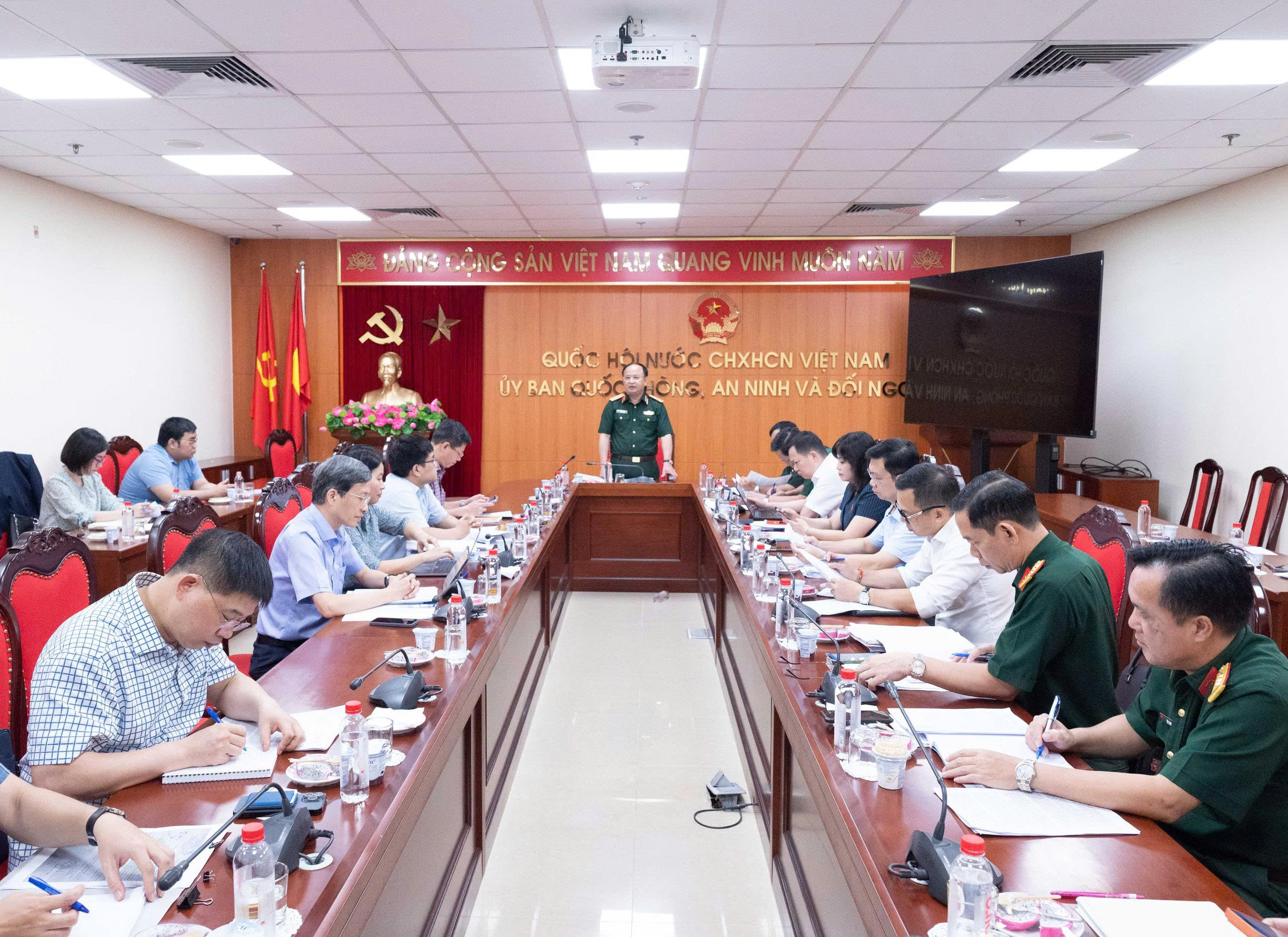 Cần thiết ban hành Luật Phòng, chống phổ biến vũ khí hủy diệt hàng loạt
