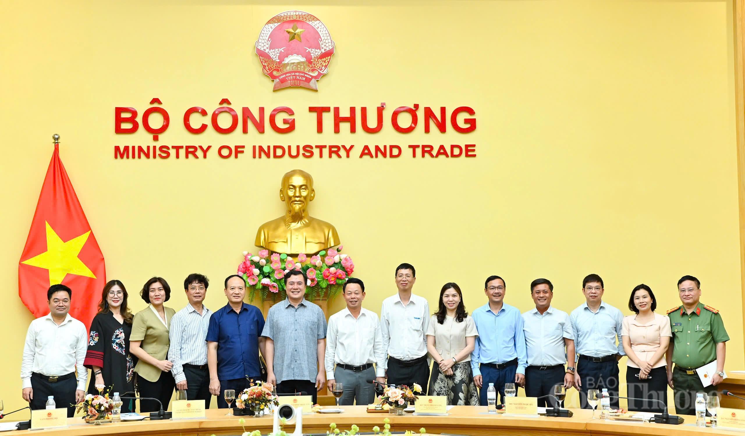 Bộ Công Thương gặp mặt các cơ quan báo chí nhân dịp 101 năm Ngày Báo chí Cách mạng Việt Nam