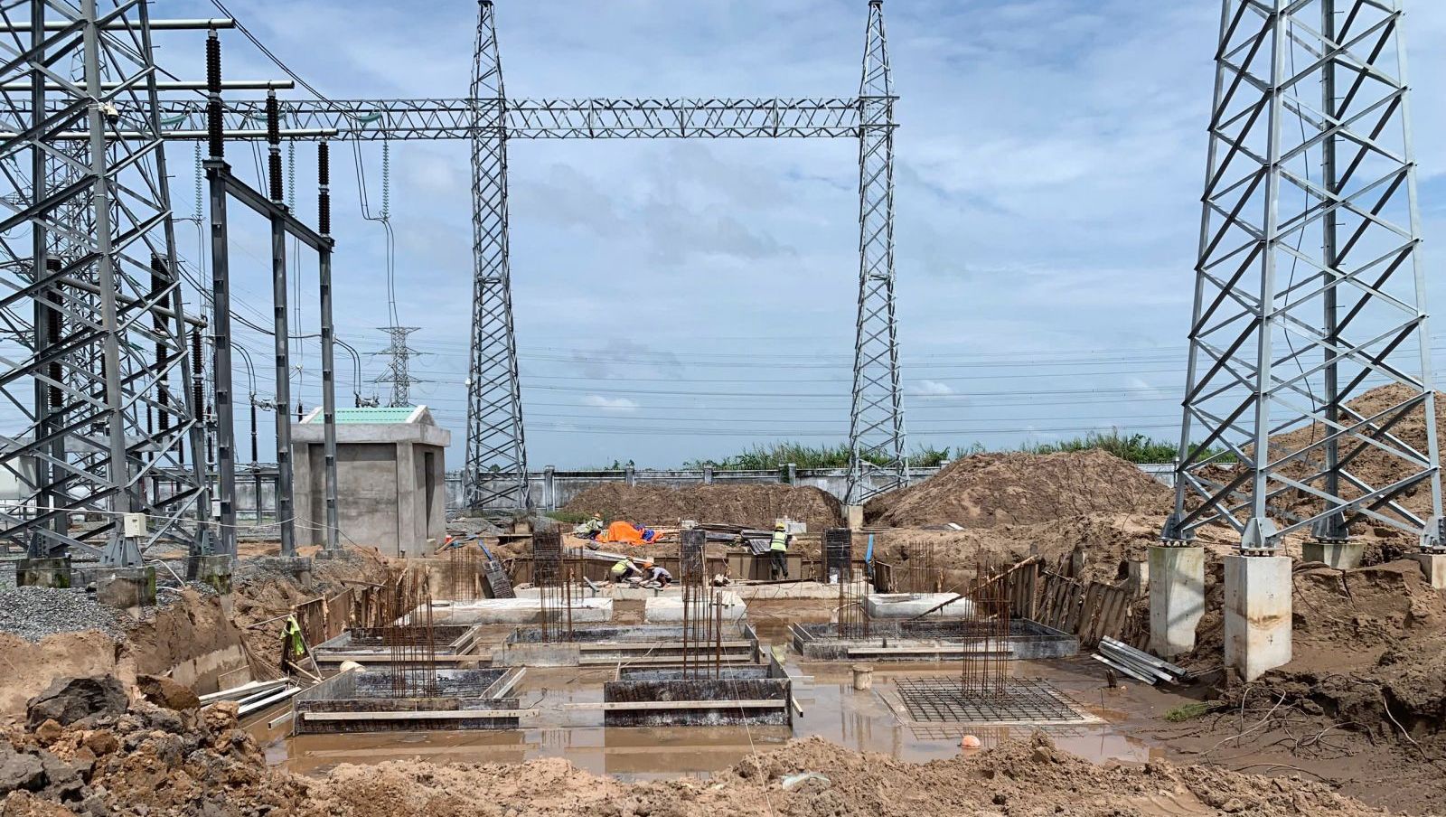 TP. Hồ Chí Minh tháo gỡ điểm nghẽn, tăng tốc các dự án lưới điện