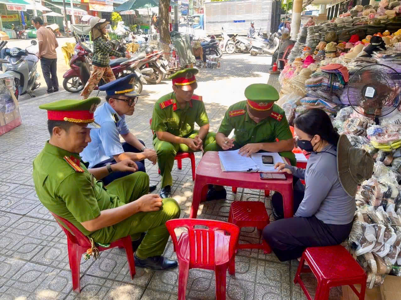 Quảng Ngãi: Tăng xường xử lý các vụ vi phạm quyền sở hữu trí tuệ 