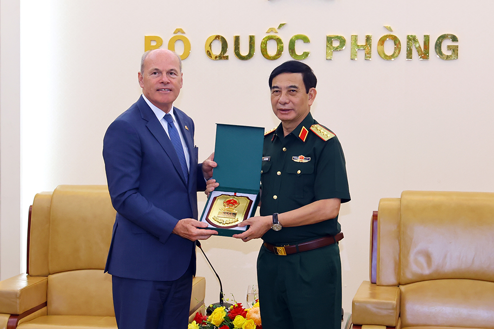 Việt Nam, Canada thúc đẩy hợp tác quốc phòng trên các lĩnh vực tiềm năng