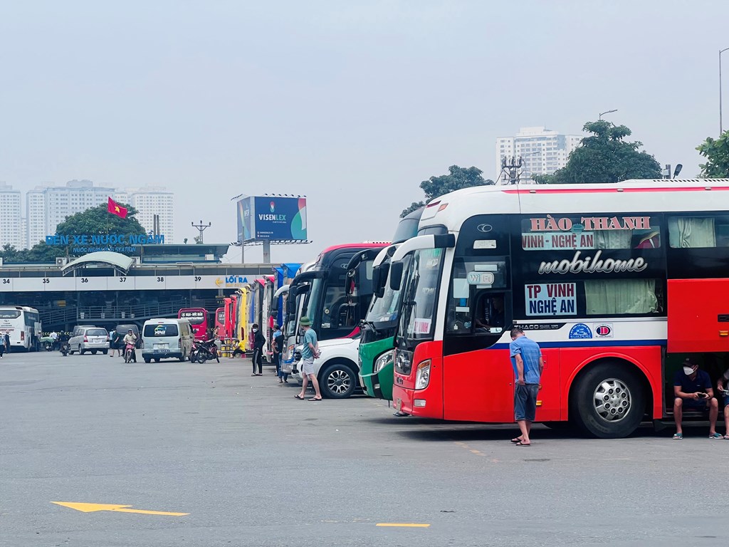 Quy định mới về kinh doanh vận tải hành khách theo hợp đồng