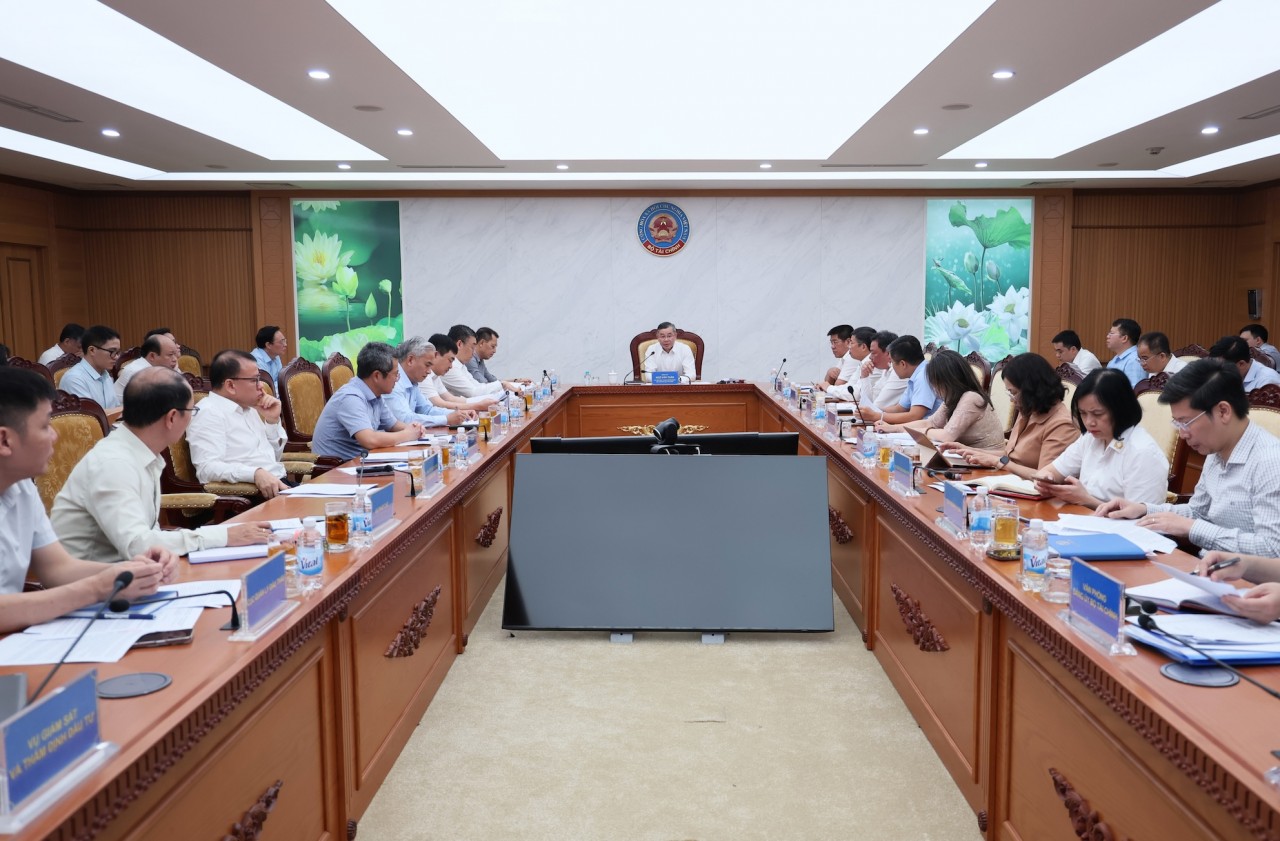 Ba 'đầu tàu' năng lượng cốt lõi đóng góp hơn 6% GDP quốc gia