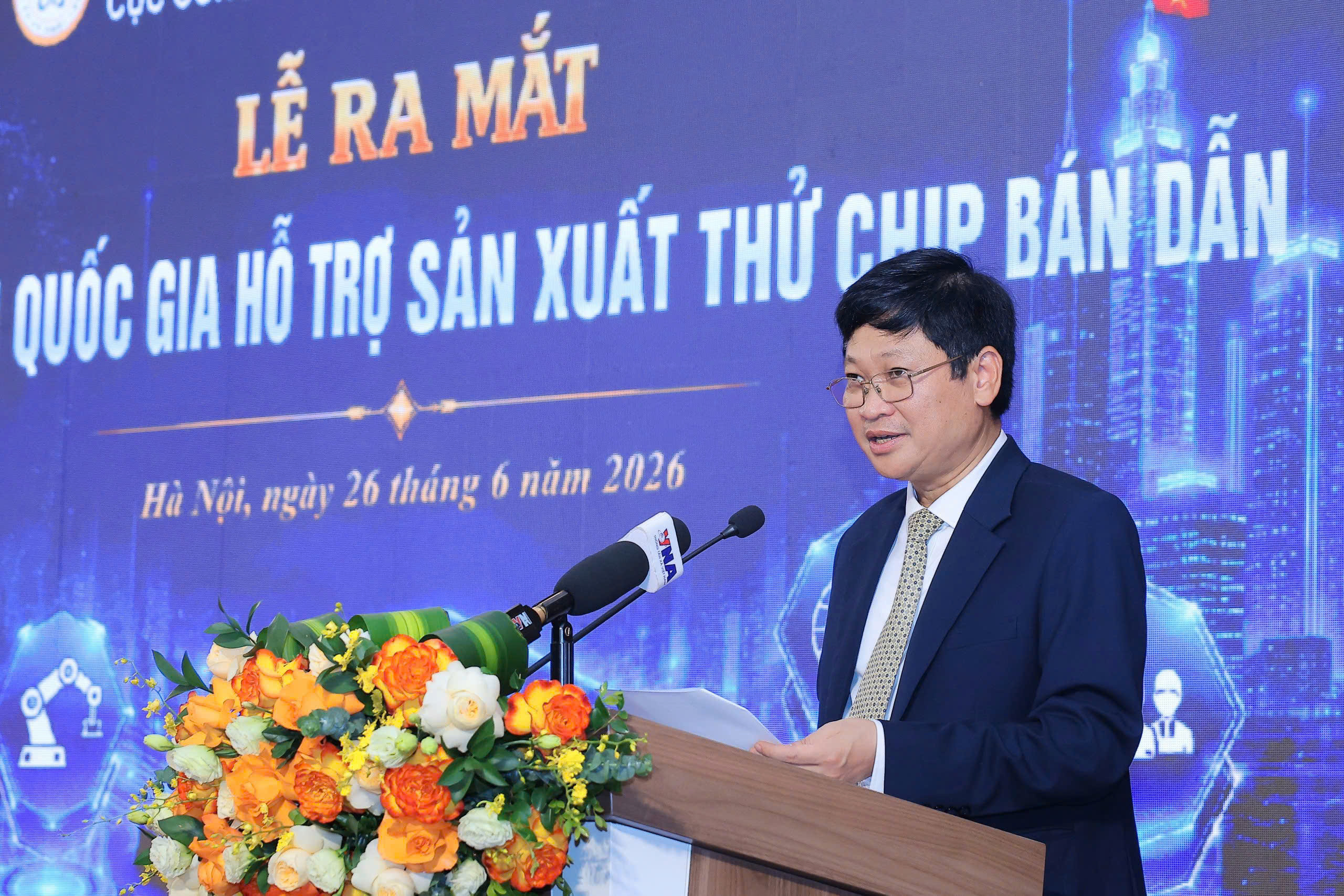 Ra mắt Trung tâm quốc gia hỗ trợ sản xuất thử chip bán dẫn 