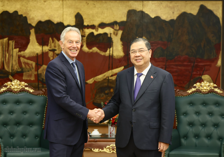 Phó Thủ tướng Thường trực Phạm Gia Túc tiếp cựu Thủ tướng Vương quốc Anh Tony Blair