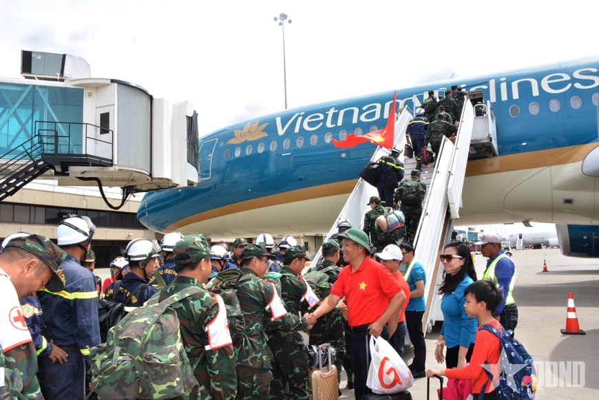 Nhiều tập thể, cá nhân được tặng Huân chương Bảo vệ Tổ quốc, Bằng khen trong thực hiện nhiệm vụ tại Venezuela