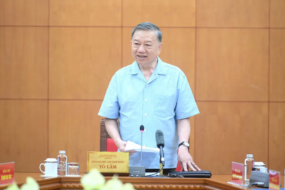 Chuyển từ duy trì năng lực sản xuất sang xây dựng hệ sinh thái công nghiệp hàng hải