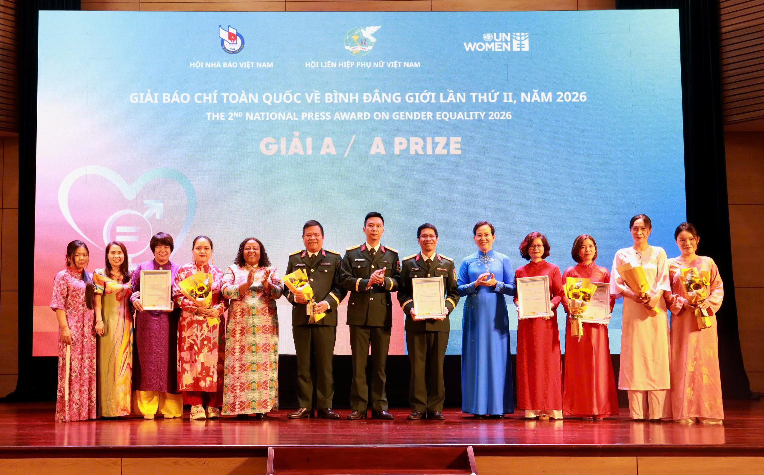 24 tác phẩm báo chí xuất sắc được trao giải về bình đẳng giới