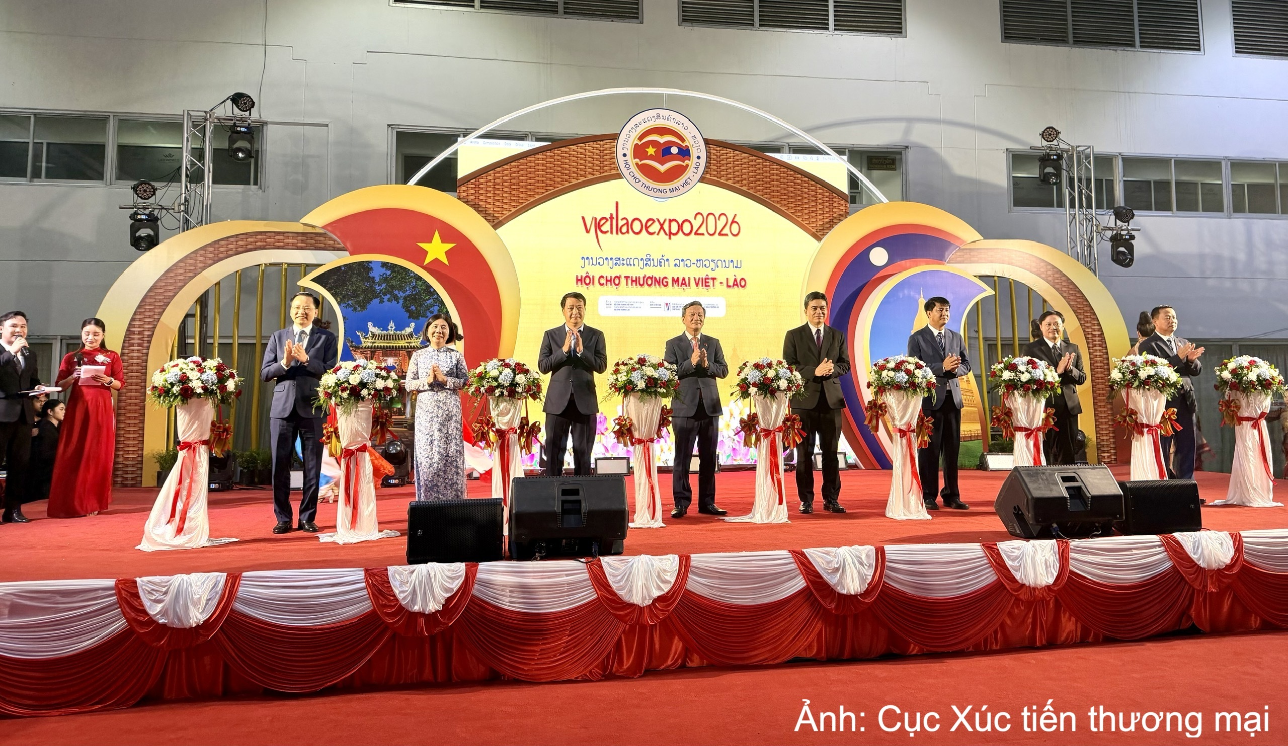 Khai mạc Hội chợ Thương mại Việt - Lào 2026
