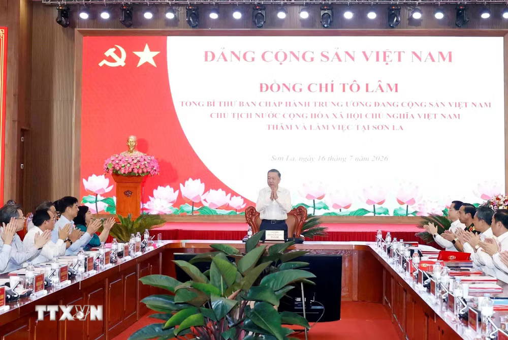 Xây dựng Sơn La thành trung tâm nông nghiệp sinh thái, chế biến nông sản và du lịch đặc sắc