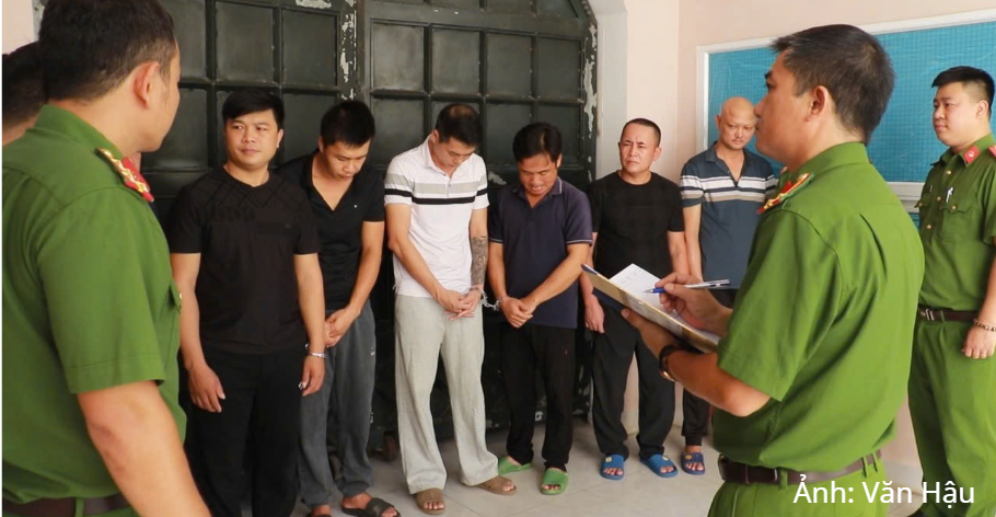 Công an tỉnh Nghệ An bắt hàng chục đối tượng cá độ bóng đá