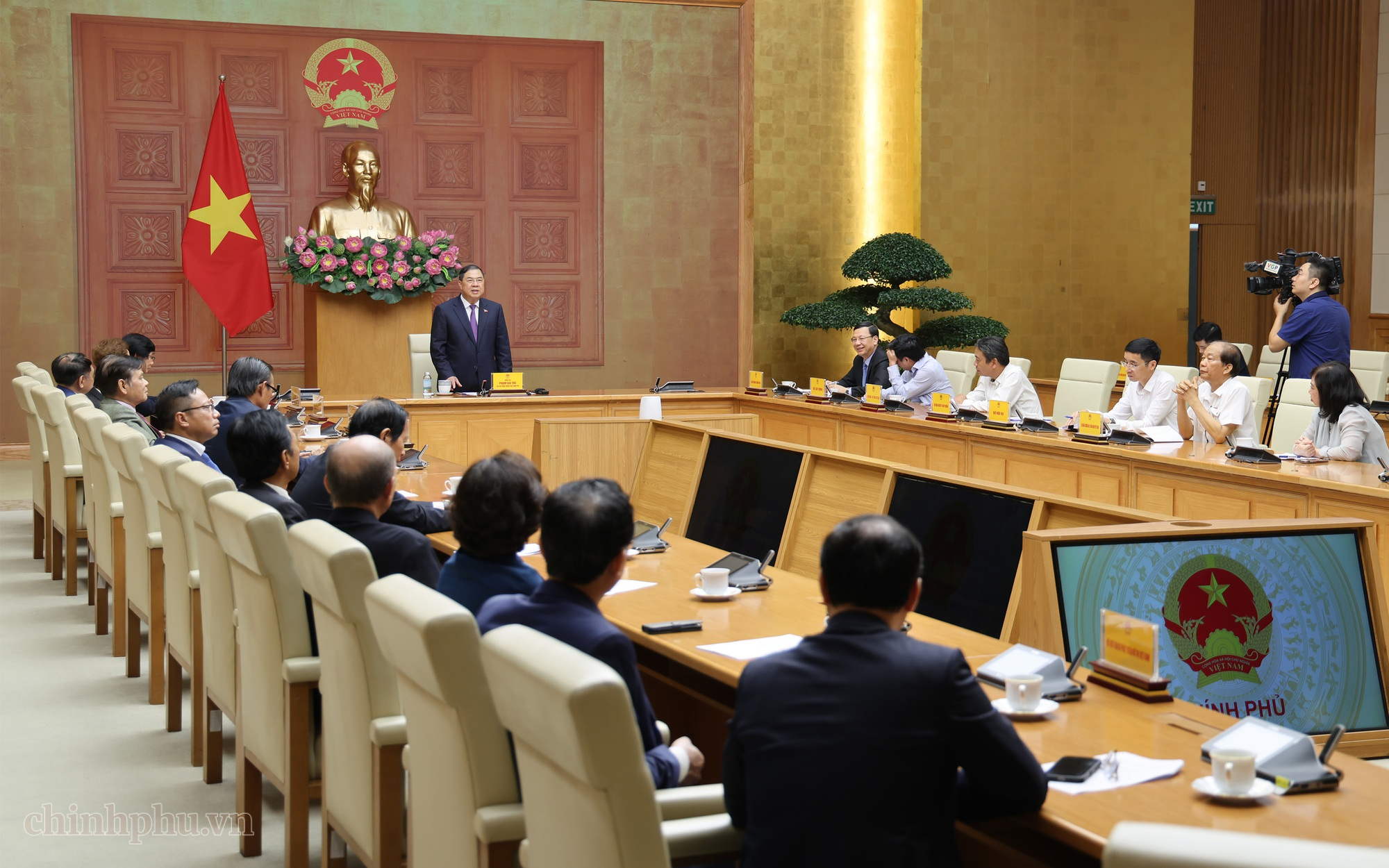 Phó Thủ tướng Thường trực Phạm Gia Túc đề nghị đổi mới tư duy quy hoạch, kiến tạo không gian phát triển mới