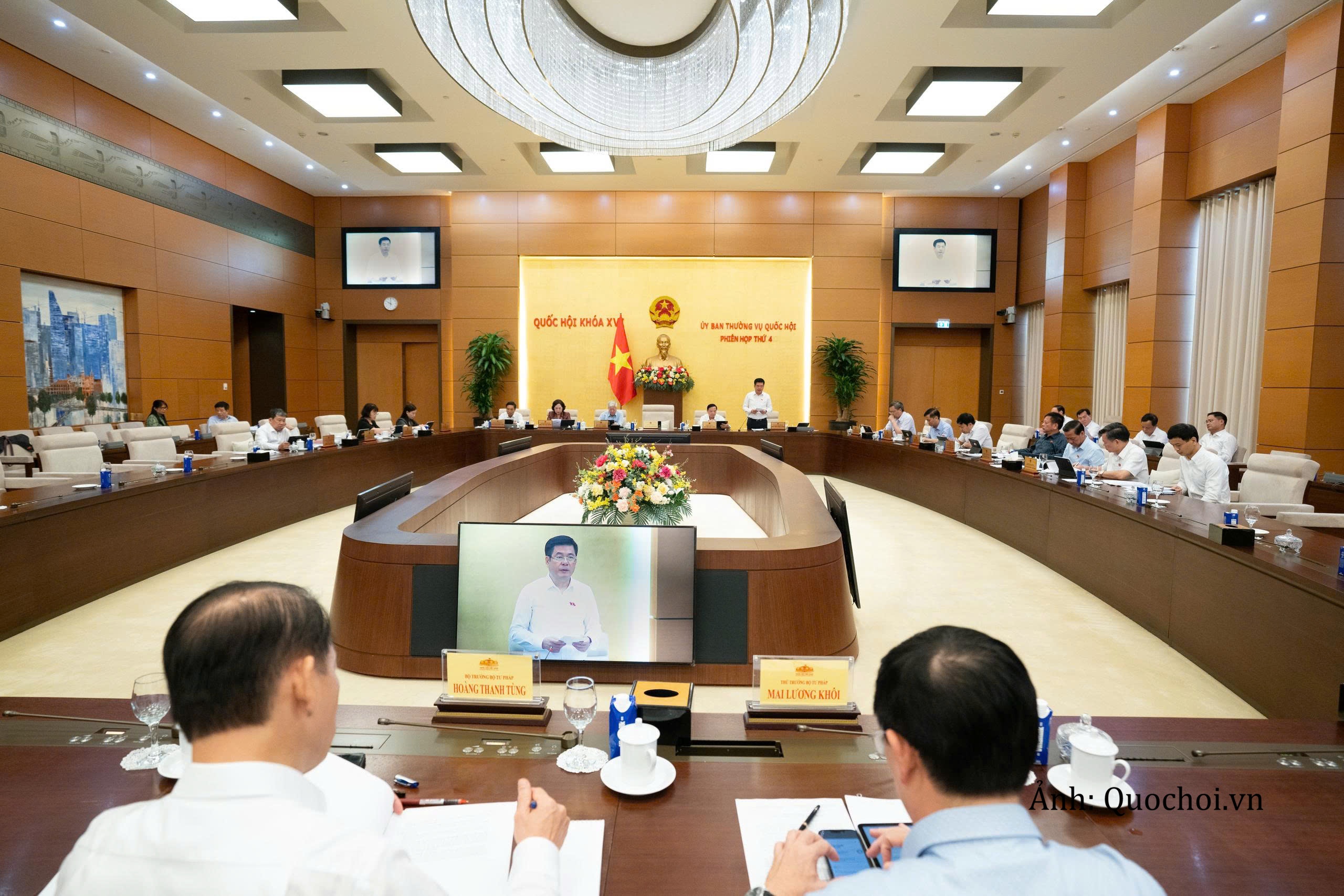 Ủy ban Thường vụ Quốc hội cho ý kiến về dự án Luật Đấu giá tài sản (sửa đổi)