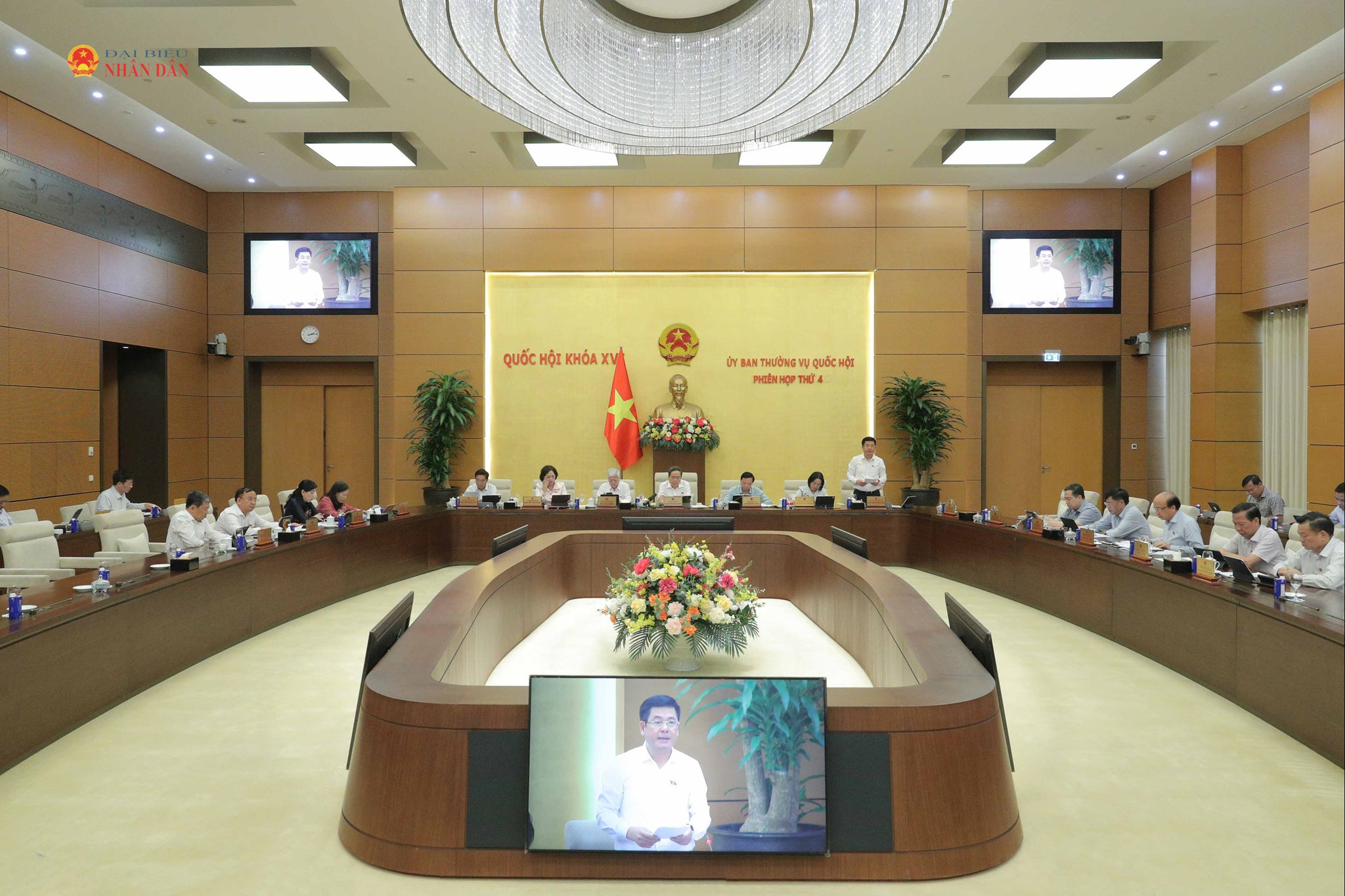 Ủy ban Thường vụ Quốc hội cho ý kiến về dự án Luật Kinh doanh Bất động sản (sửa đổi)