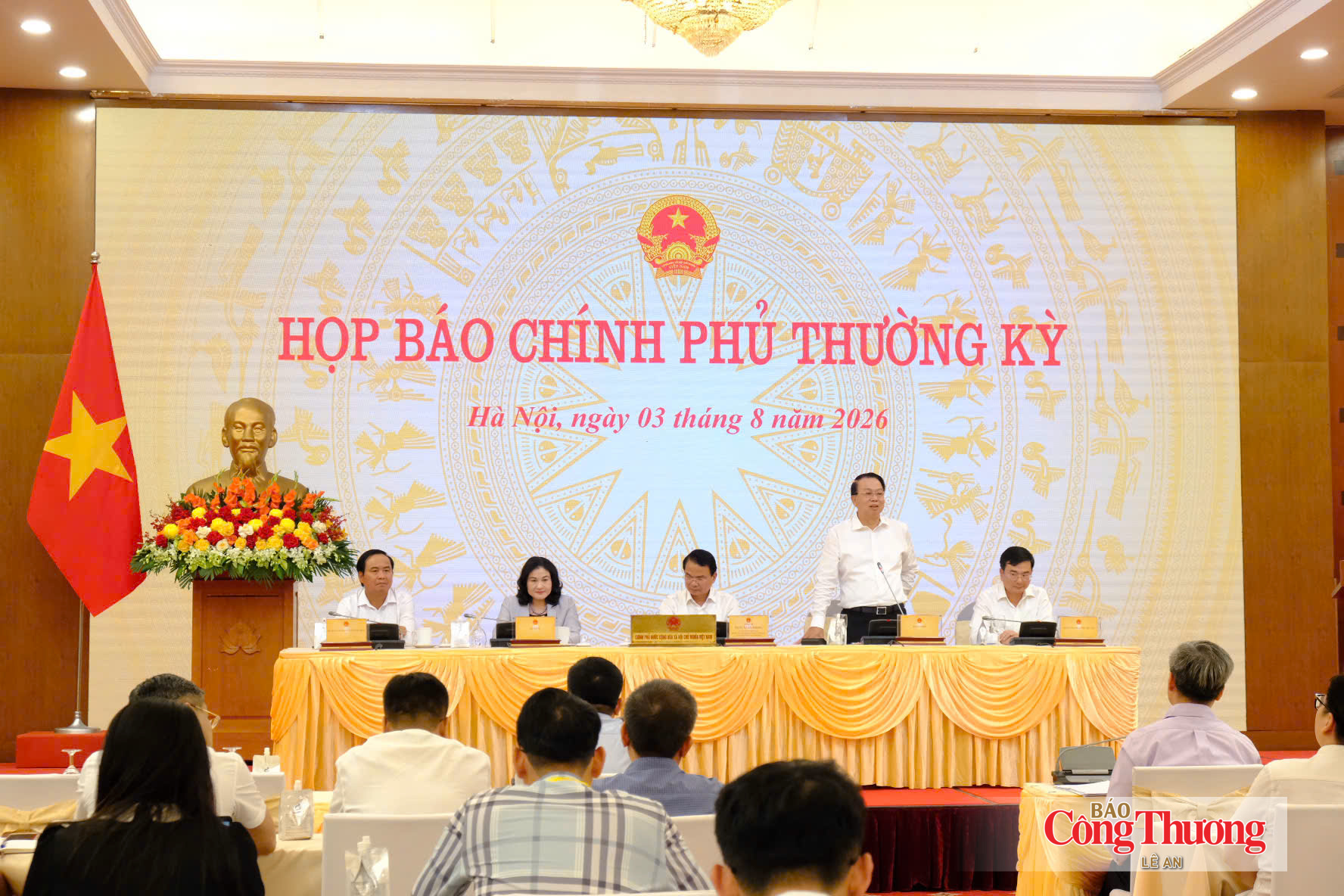 Chính phủ chủ động kịch bản tăng trưởng và kiểm soát lạm phát
