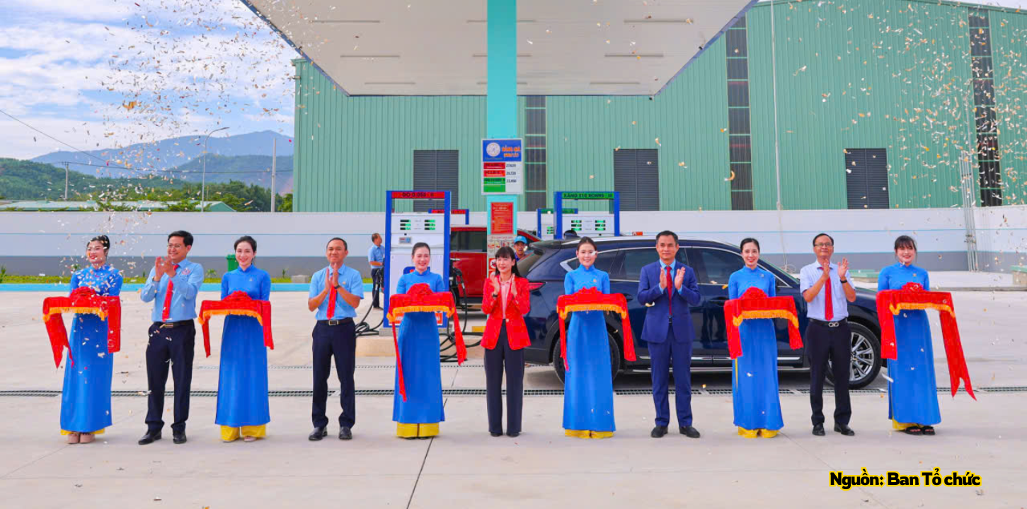 Khánh Hoà: Khai trương cửa hàng xăng dầu cụm công nghiệp Sông Cầu