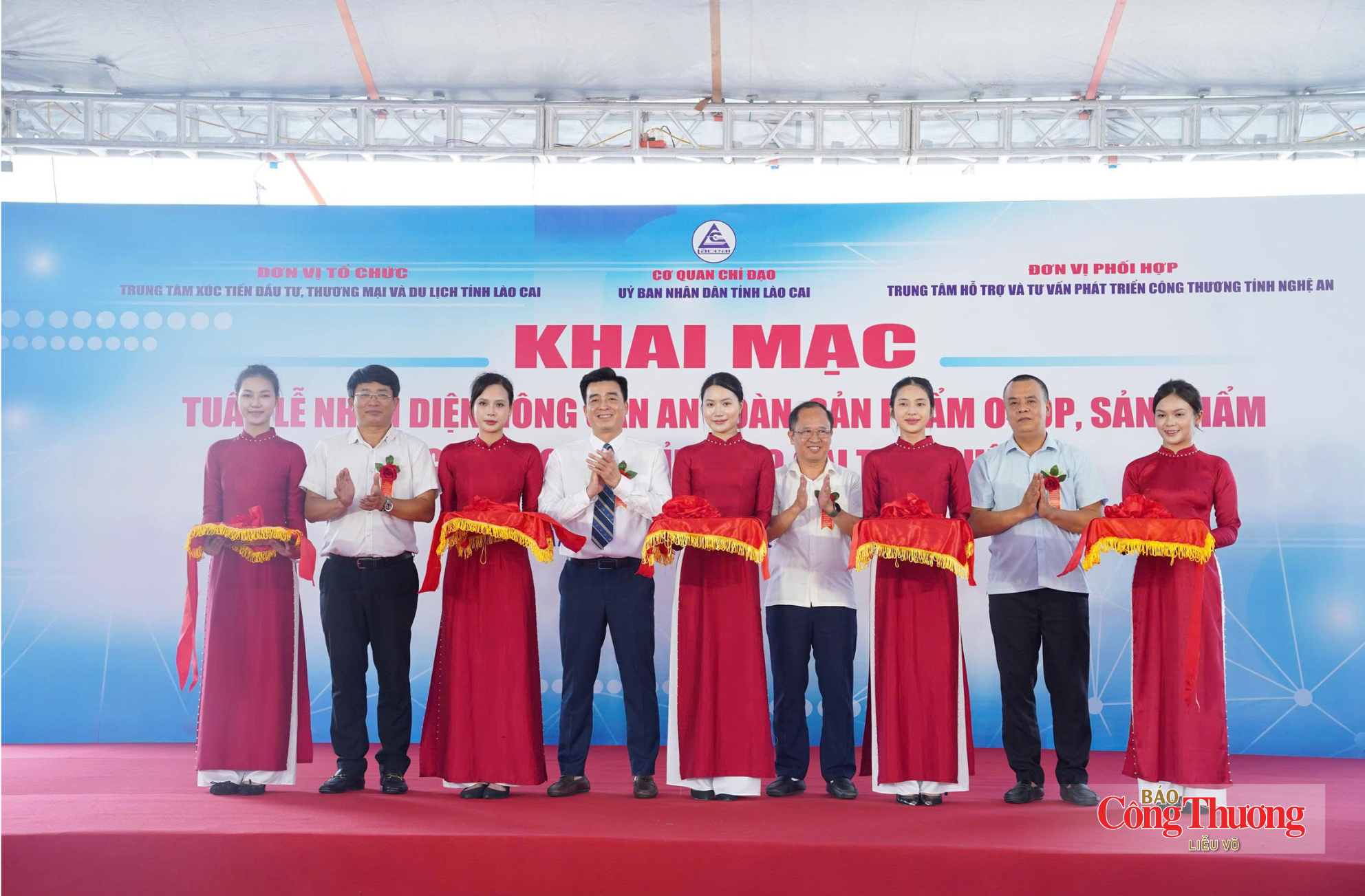 40 gian hàng nông sản Lào Cai đến với người tiêu dùng Nghệ An