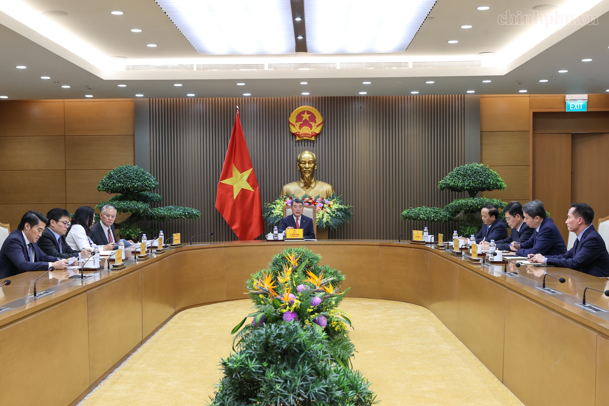 Thủ tướng Lê Minh Hưng điện đàm với Thủ tướng Đức Friedrich Merz