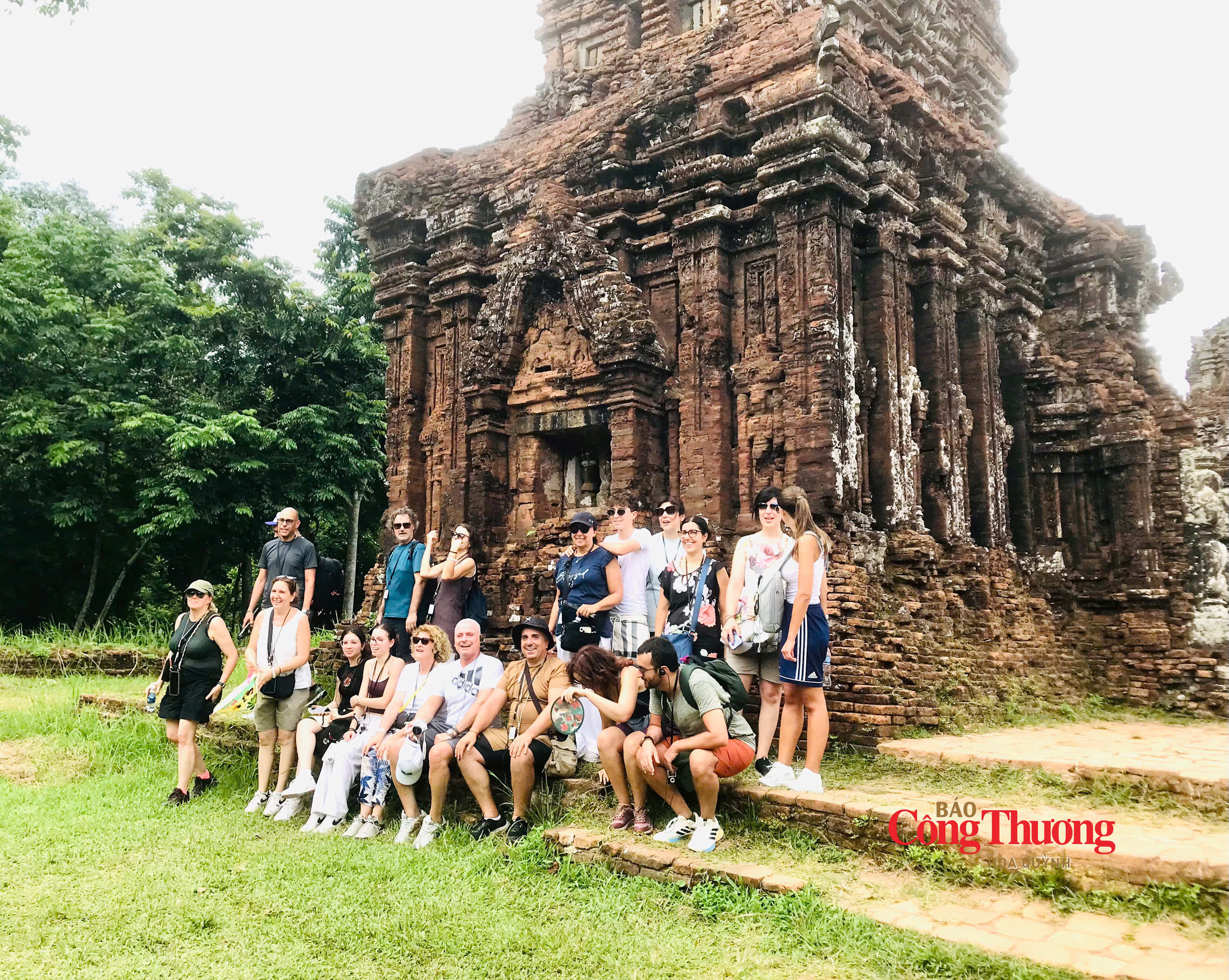 3 phương án tăng trưởng khách du lịch 