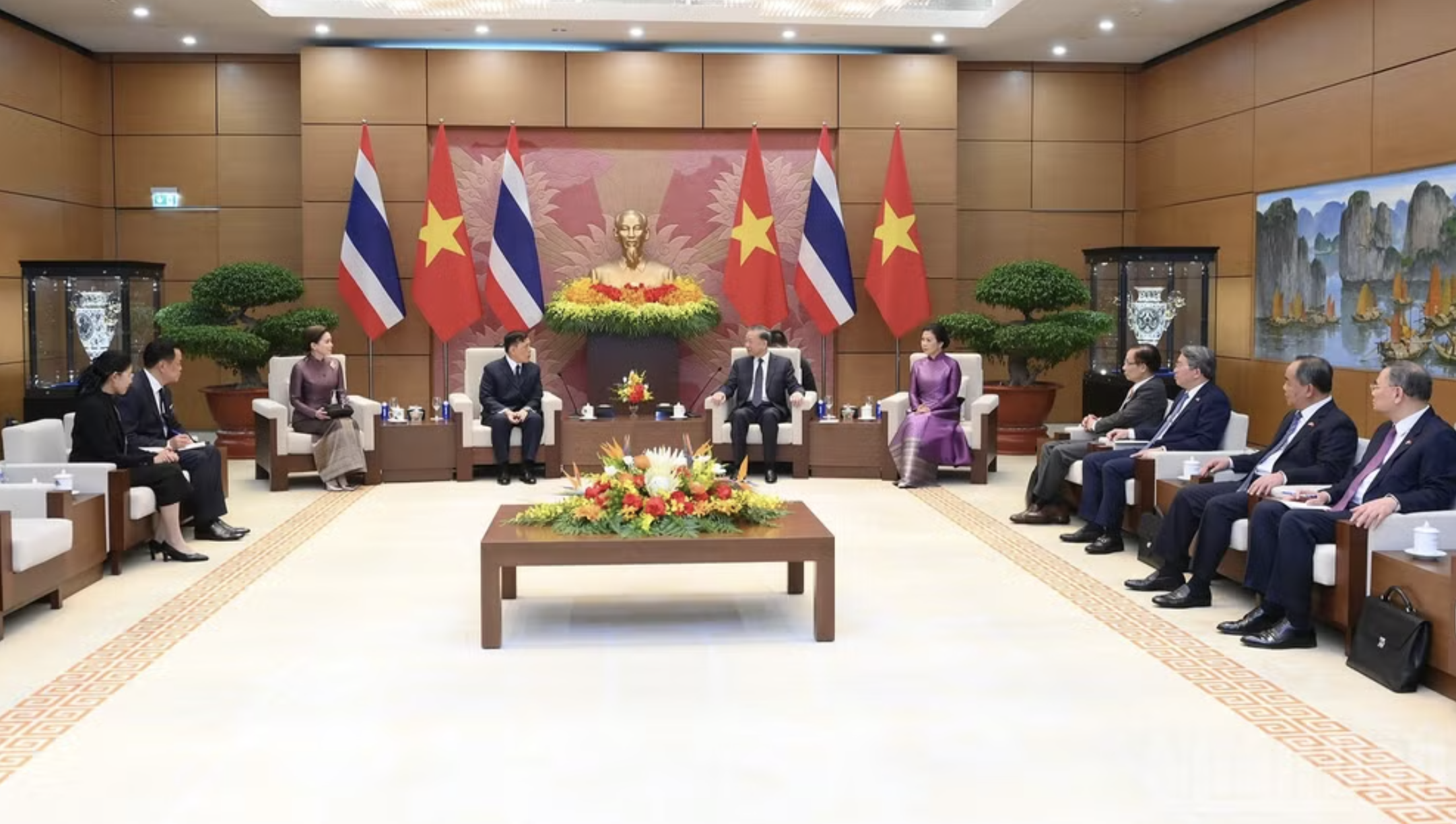 Tổng Bí thư, Chủ tịch nước Tô Lâm hội đàm với Nhà vua Thái Lan