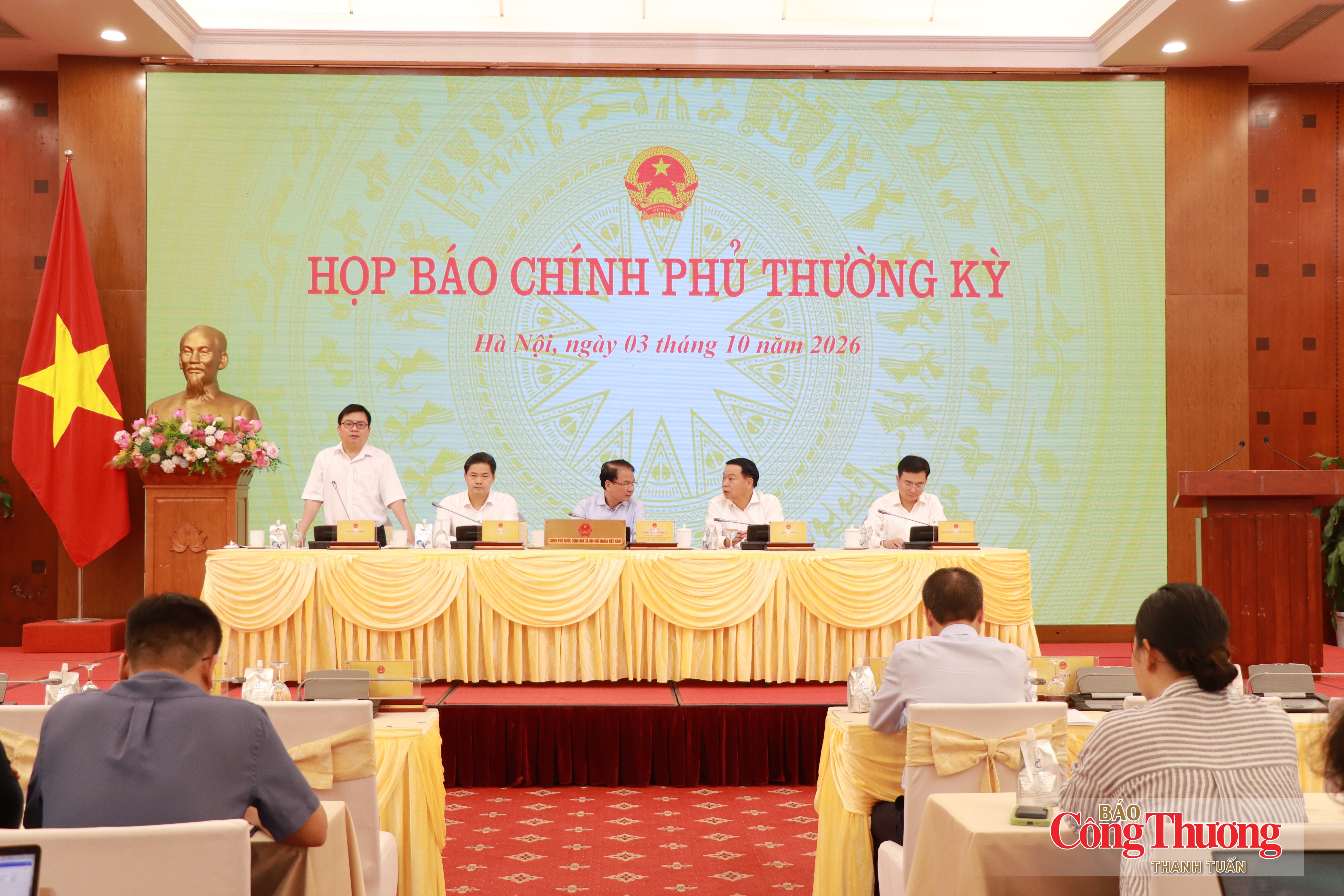 Bộ Công Thương thông tin về thúc đẩy phát triển điện mặt trời mái nhà