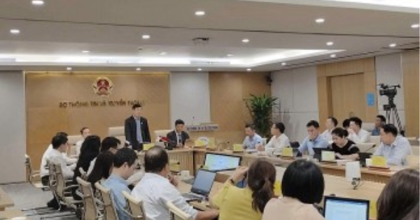 Điều tra, xử lý 8 vụ việc sử dụng trạm phát sóng BTS giả phát tán tin ...