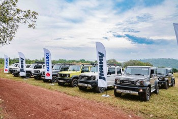 30 chiếc Suzuki Jimny tham gia cuộc đua địa hình từ TP. Hồ Chí Minh đến Đồng Nai