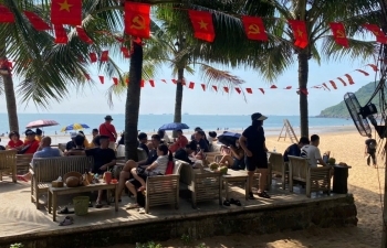 Cách quản lý, kinh doanh ‘lạ’ tại khu du lịch biển Bãi Đông