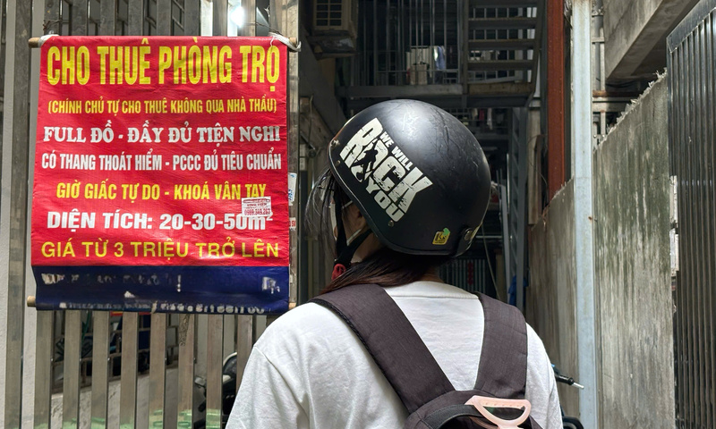 Tân sinh viên ‘chạy đua’ tìm chỗ ở trước thềm năm học mới