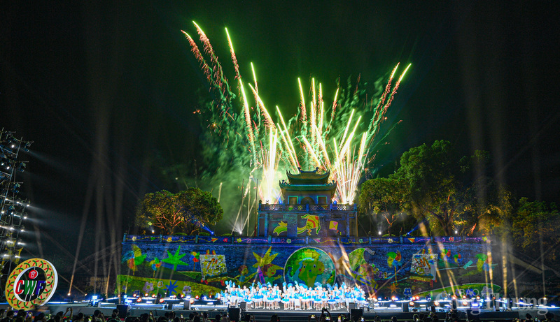 Chùm ảnh: Bế mạc Lễ hội Văn hóa thế giới lần thứ nhất tại Hà Nội