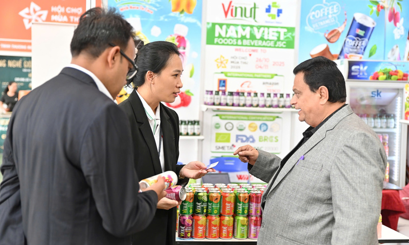 Hội chợ Mùa Thu: Dấu ấn kết nối doanh nghiệp quốc tế của hệ thống thương vụ