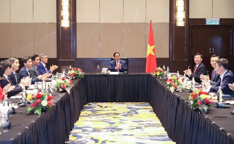 Thủ tướng làm việc với Đại sứ Việt Nam tại các nước ASEAN có biển liền kề với nước ta