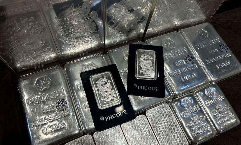 Giá bạc hôm nay 30/10/2025: Bạc đảo chiều tăng