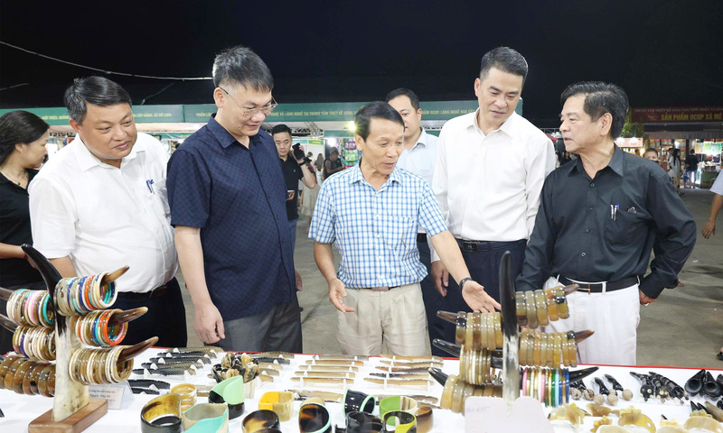 Hà Nội: Sắp diễn ra Triển lãm thủ công mỹ nghệ mới xã Phượng Dực 2025