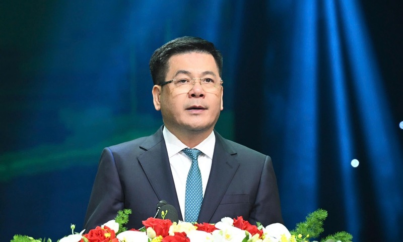 Bộ trưởng Nguyễn Hồng Diên gửi thư chúc mừng nhân Ngày Pháp luật Việt Nam